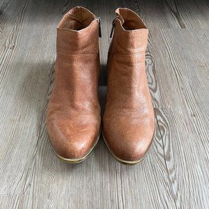 Lucky brand ankle bootie
